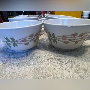 Set of 4  Syracuse China Vintage White Ceramic Floral Tea Cups